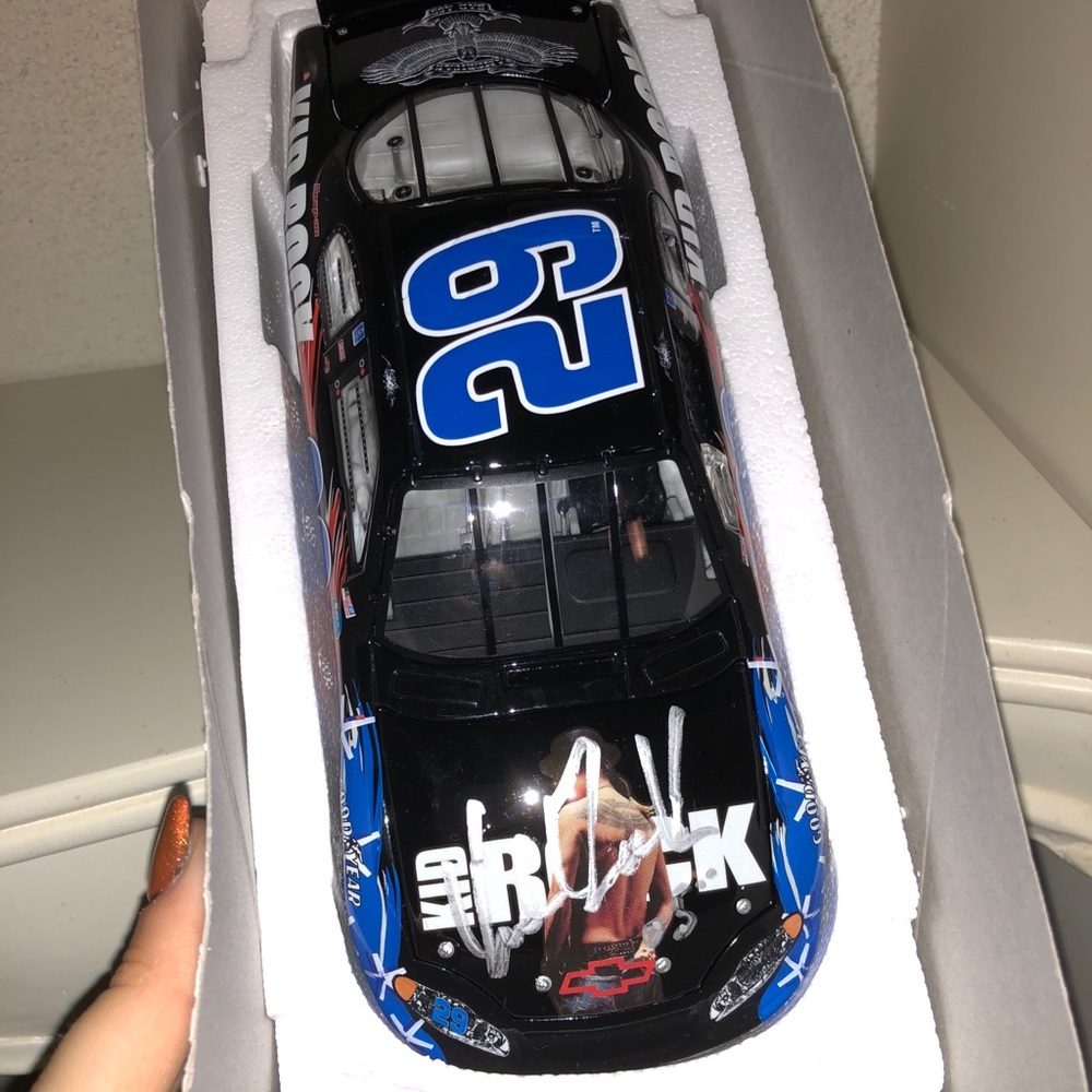 KID ROCK Signed car